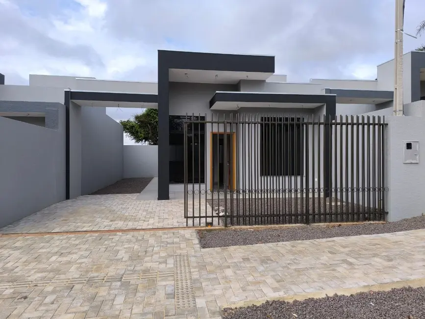 Foto 1 de Casa com 2 quartos à venda, 104m2 em Periolo, Cascavel - PR