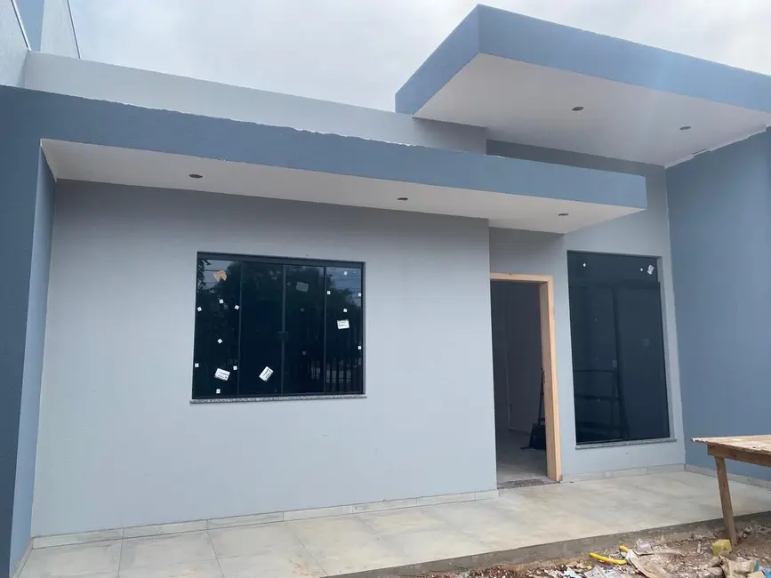 Foto 1 de Casa com 2 quartos à venda, 120m2 em Periolo, Cascavel - PR
