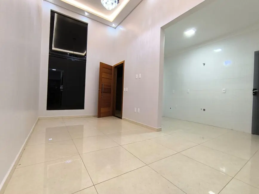 Foto 6 de Casa com 2 quartos à venda, 106m2 em Canadá, Cascavel - PR