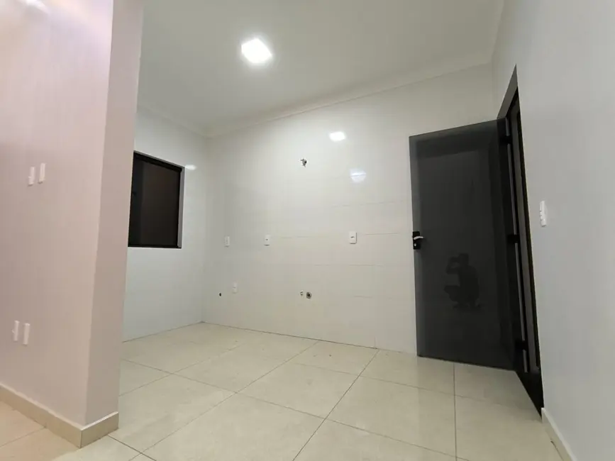 Foto 8 de Casa com 2 quartos à venda, 106m2 em Canadá, Cascavel - PR