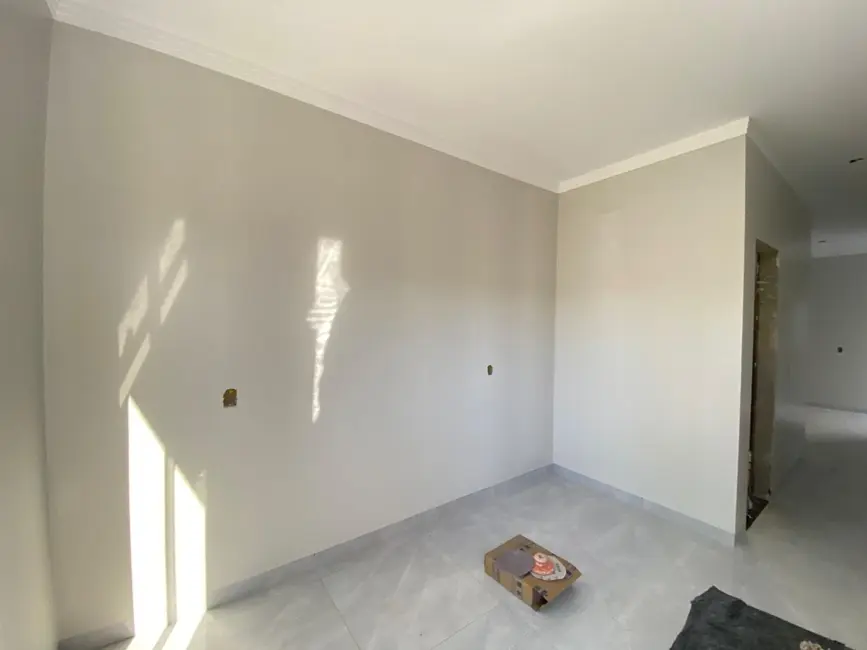 Foto 3 de Casa com 3 quartos à venda, 125m2 em Floresta, Cascavel - PR