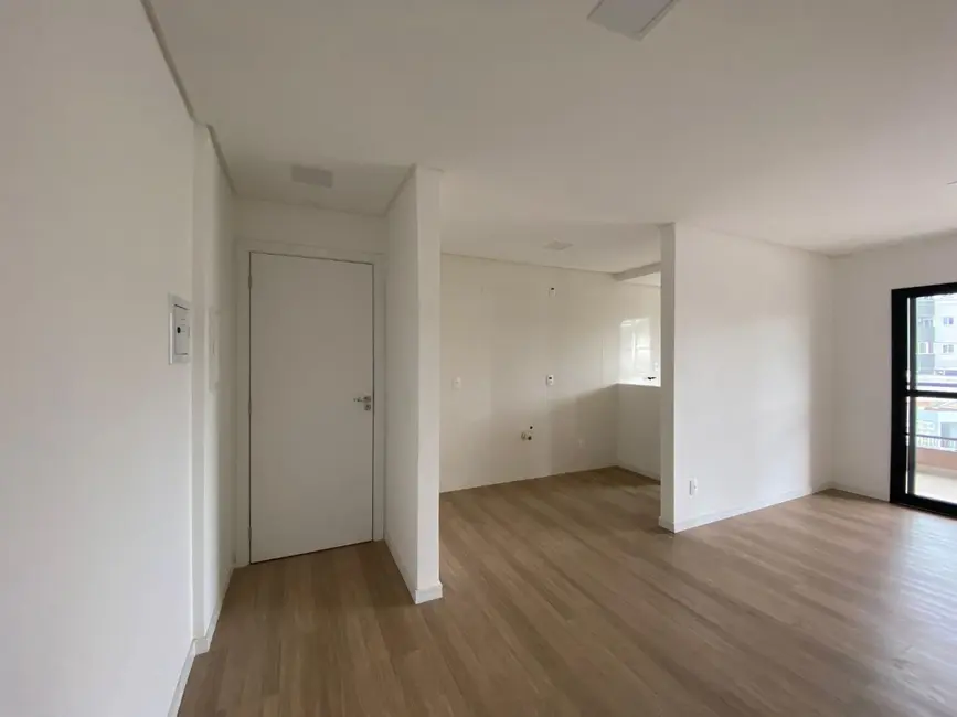 Foto 6 de Apartamento com 2 quartos à venda, 73m2 em Pioneiros Catarinenses, Cascavel - PR