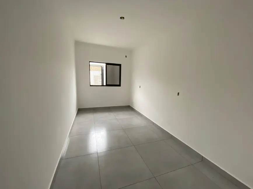 Casa com 2 quartos à venda, 100m2 em Esmeralda, Cascavel - PR - imagem 7 Foto 7 de Casa com 2 quartos à venda, 100m2 em Esmeralda, Cascavel - PR