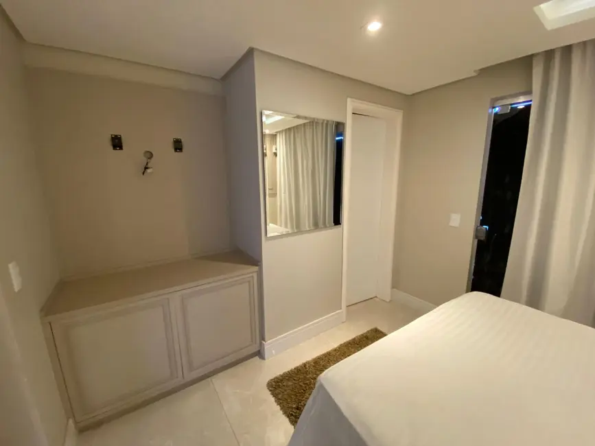 Foto 4 de Sobrado com 4 quartos à venda, 181m2 em Santa Cruz, Cascavel - PR