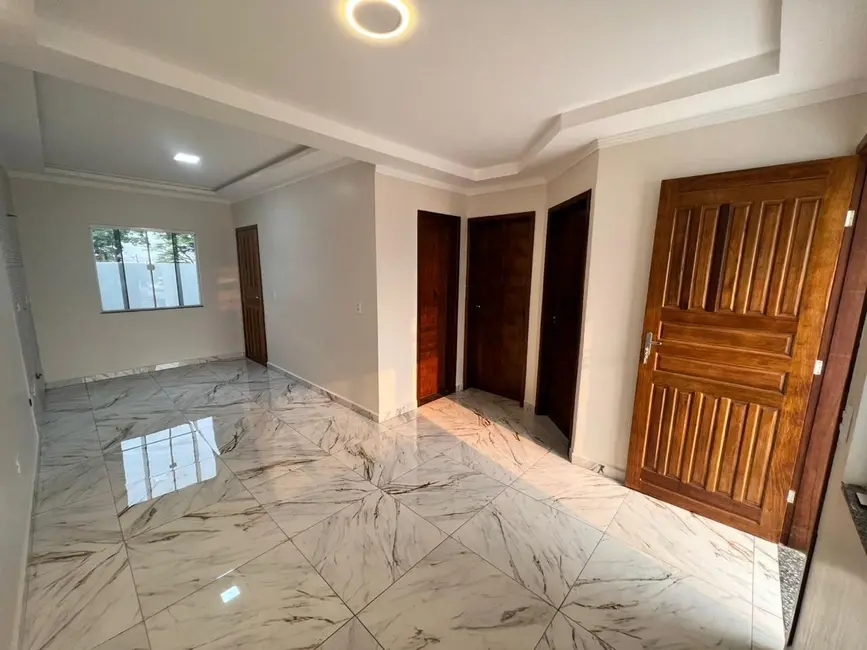 Foto 4 de Casa com 2 quartos à venda, 94m2 em 14 de Novembro, Cascavel - PR