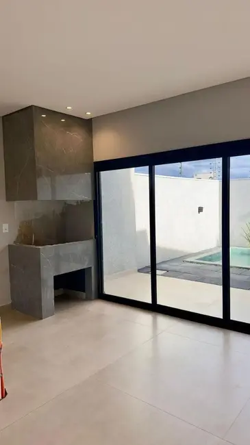 Foto 5 de Sobrado com 3 quartos à venda, 153m2 em Cascavel - PR