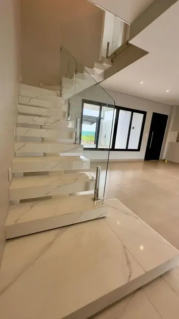 Foto 4 de Sobrado com 3 quartos à venda, 153m2 em Cascavel - PR