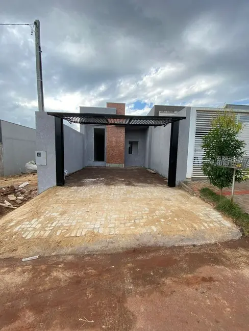 Foto 1 de Casa com 2 quartos à venda, 100m2 em Morumbi, Cascavel - PR
