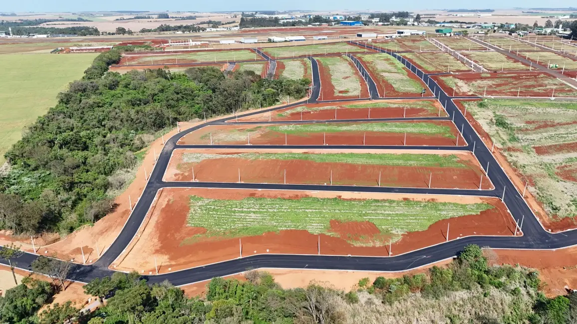 Foto 1 de Terreno / Lote à venda, 180m2 em Guarujá, Cascavel - PR