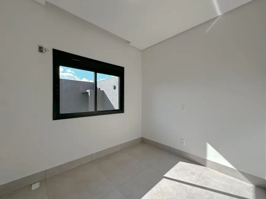 Foto 6 de Casa com 3 quartos à venda, 150m2 em Cascavel - PR