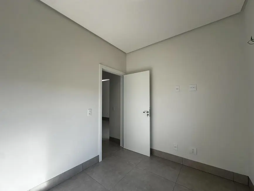 Foto 7 de Casa com 3 quartos à venda, 150m2 em Cascavel - PR
