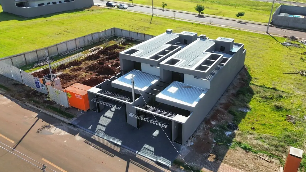 Foto 1 de Casa com 3 quartos à venda, 150m2 em Cascavel - PR