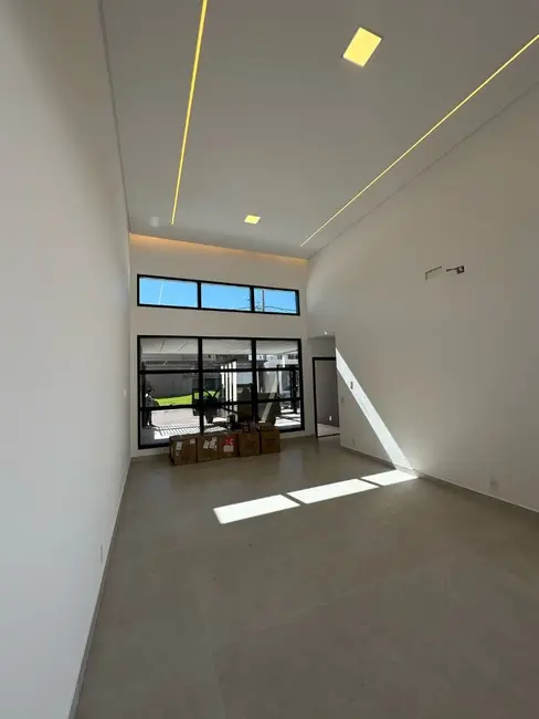 Foto 7 de Casa com 3 quartos à venda, 301m2 em Cascavel - PR
