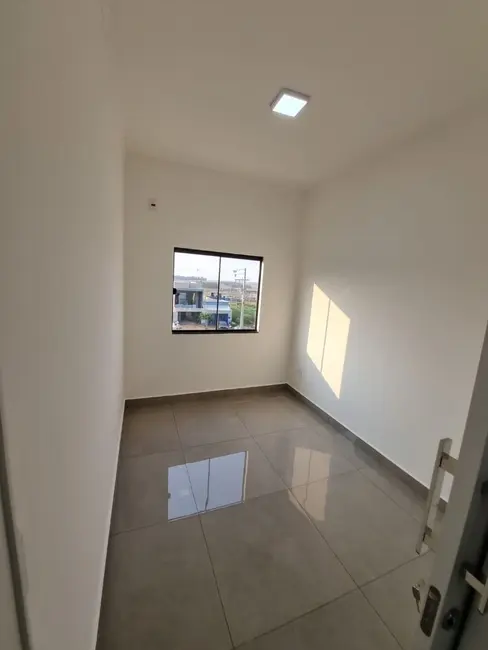 Foto 4 de Sobrado com 3 quartos à venda, 100m2 em Cascavel - PR