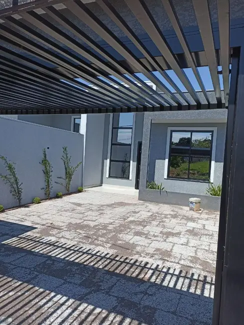 Foto 1 de Sobrado com 3 quartos à venda, 180m2 em Universitário, Cascavel - PR