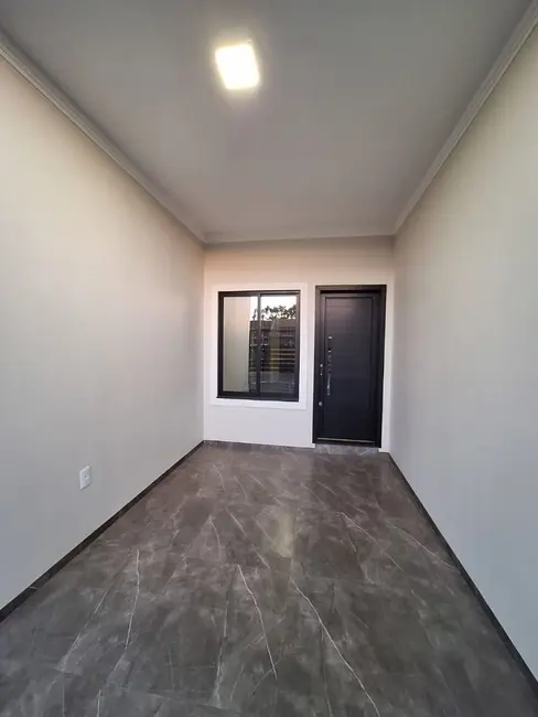 Foto 3 de Casa com 3 quartos à venda, 150m2 em Floresta, Cascavel - PR