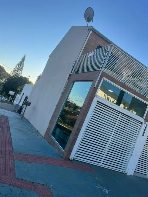 Foto 4 de Sobrado com 4 quartos à venda, 205m2 em Cascavel - PR