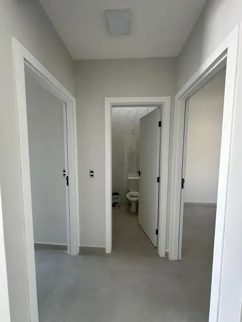 Foto 4 de Casa com 2 quartos à venda, 120m2 em Cascavel - PR