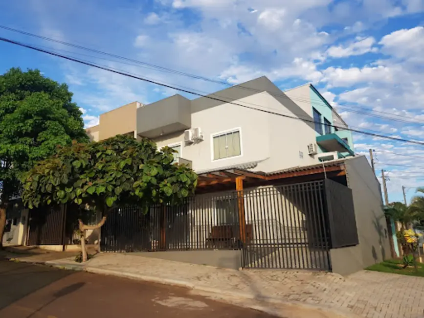 Foto 8 de Sobrado com 3 quartos à venda, 120m2 em Canadá, Cascavel - PR