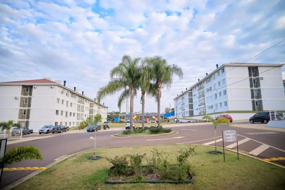 Foto 2 de Apartamento com 2 quartos à venda, 69m2 em Brasília, Cascavel - PR