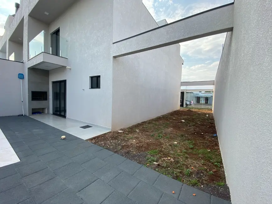 Foto 9 de Sobrado com 3 quartos à venda, 242m2 em Universitário, Cascavel - PR