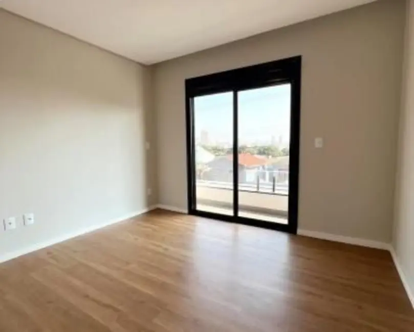 Foto 4 de Sobrado com 3 quartos à venda, 133m2 em Centro, Cascavel - PR