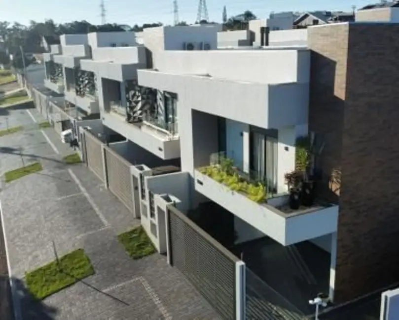 Foto 9 de Sobrado com 3 quartos à venda, 133m2 em Centro, Cascavel - PR