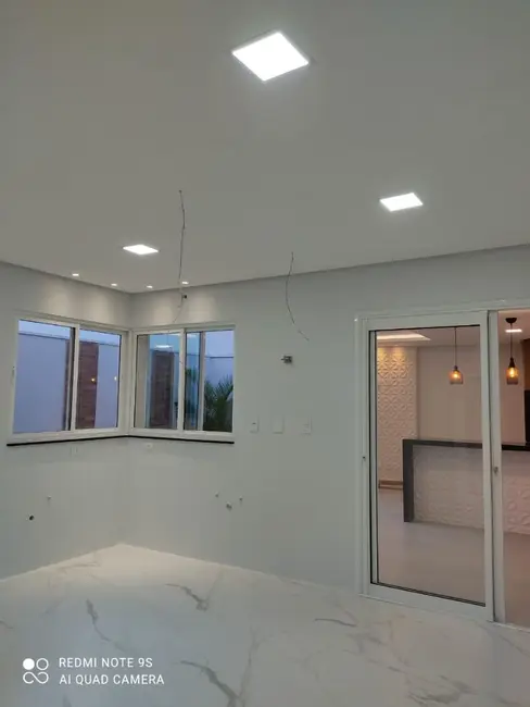Foto 7 de Sobrado com 3 quartos à venda, 200m2 em Canadá, Cascavel - PR