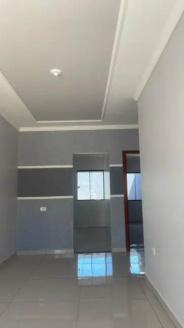 Foto 3 de Casa com 2 quartos à venda, 100m2 em Esmeralda, Cascavel - PR