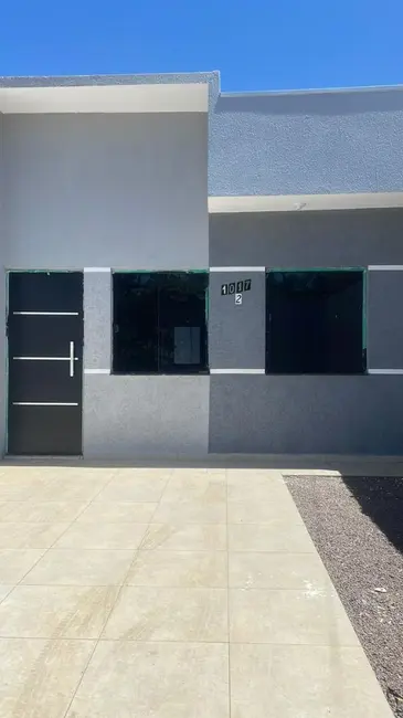 Foto 1 de Casa com 2 quartos à venda, 100m2 em Esmeralda, Cascavel - PR
