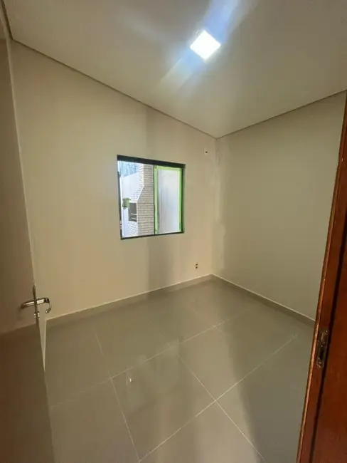 Foto 9 de Casa com 2 quartos à venda, 106m2 em Cascavel - PR
