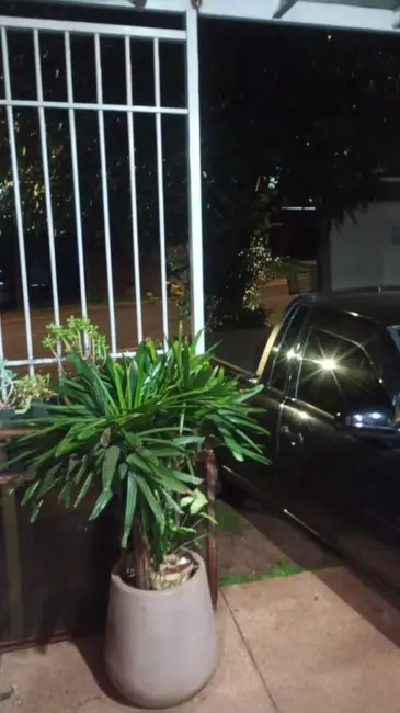 Foto 4 de Apartamento com 2 quartos à venda, 50m2 em Floresta, Cascavel - PR