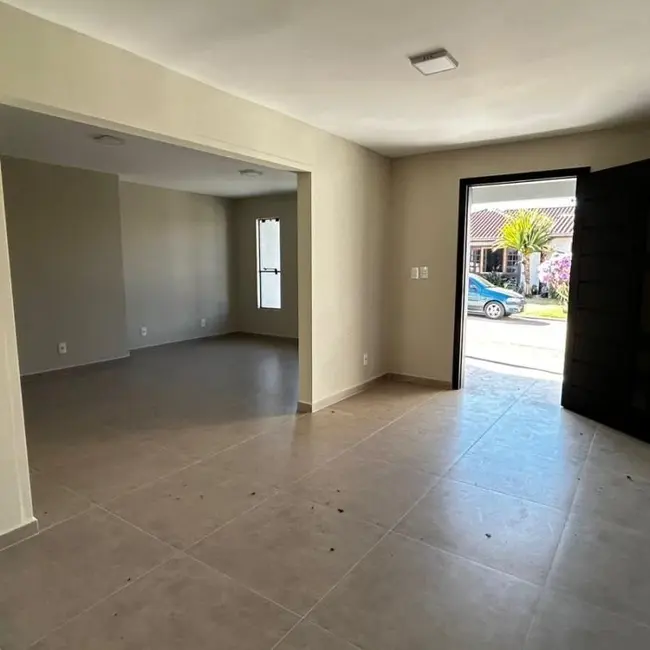 Foto 5 de Casa de Condomínio com 3 quartos à venda, 200m2 em Neva, Cascavel - PR