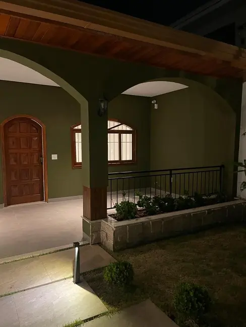 Foto 4 de Casa com 3 quartos à venda, 429m2 em Cascavel - PR