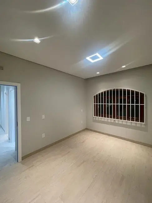 Foto 7 de Casa com 3 quartos à venda, 429m2 em Cascavel - PR