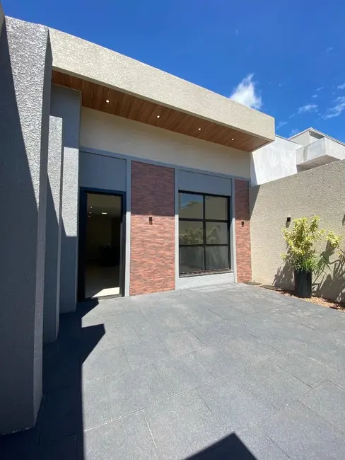 Foto 1 de Casa com 3 quartos à venda, 180m2 em Coqueiral, Cascavel - PR