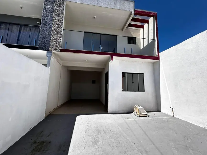 Foto 1 de Sobrado com 4 quartos à venda, 220m2 em Alto Alegre, Cascavel - PR