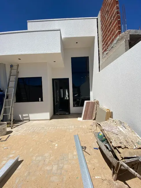 Foto 1 de Casa com 2 quartos à venda, 105m2 em Esmeralda, Cascavel - PR