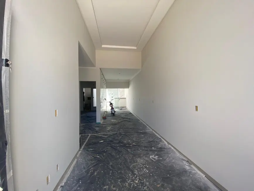 Foto 3 de Casa com 2 quartos à venda, 105m2 em Esmeralda, Cascavel - PR