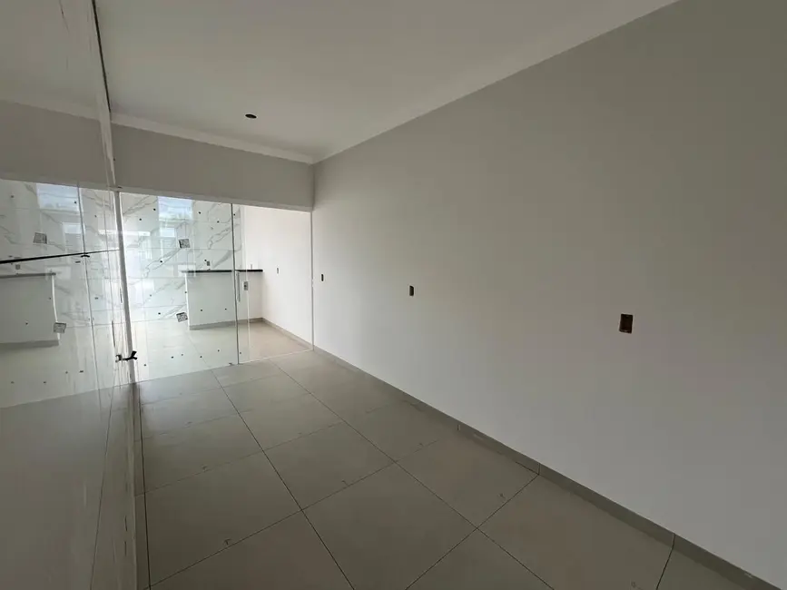 Casa com 2 quartos à venda, 105m2 em Esmeralda, Cascavel - PR - imagem 5 Foto 5 de Casa com 2 quartos à venda, 105m2 em Esmeralda, Cascavel - PR