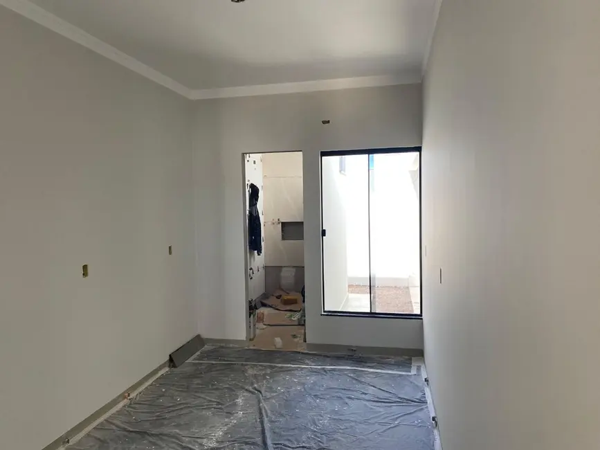 Foto 4 de Casa com 2 quartos à venda, 105m2 em Esmeralda, Cascavel - PR