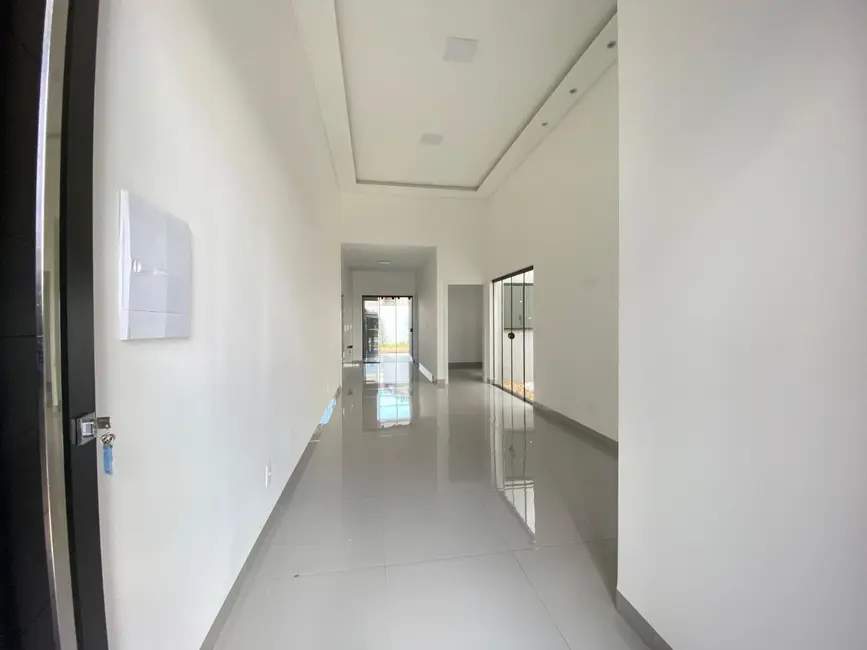 Foto 2 de Casa com 2 quartos à venda, 146m2 em Santa Cruz, Cascavel - PR