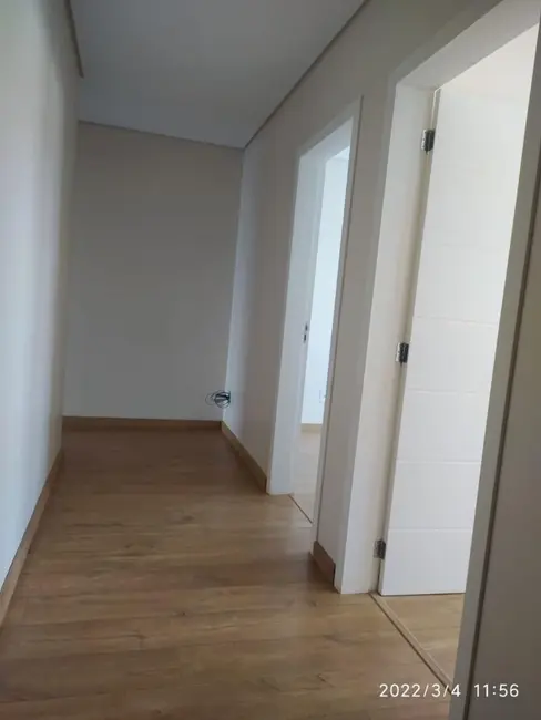 Sobrado com 2 quartos à venda, 200m2 em Esmeralda, Cascavel - PR - imagem 9 Foto 9 de Sobrado com 2 quartos à venda, 200m2 em Esmeralda, Cascavel - PR