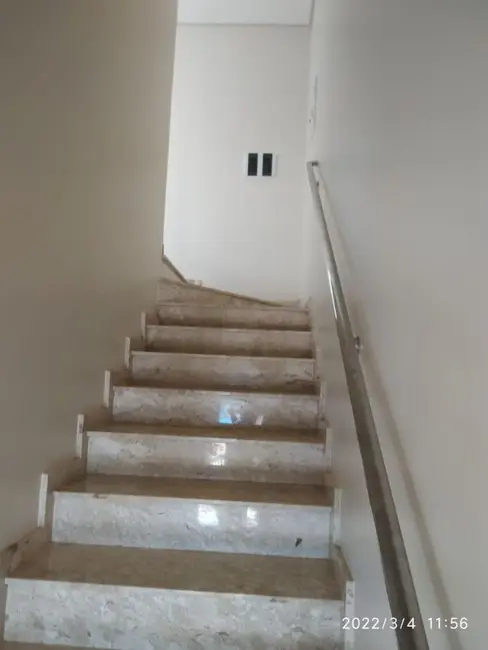 Sobrado com 2 quartos à venda, 200m2 em Esmeralda, Cascavel - PR - imagem 6 Foto 6 de Sobrado com 2 quartos à venda, 200m2 em Esmeralda, Cascavel - PR