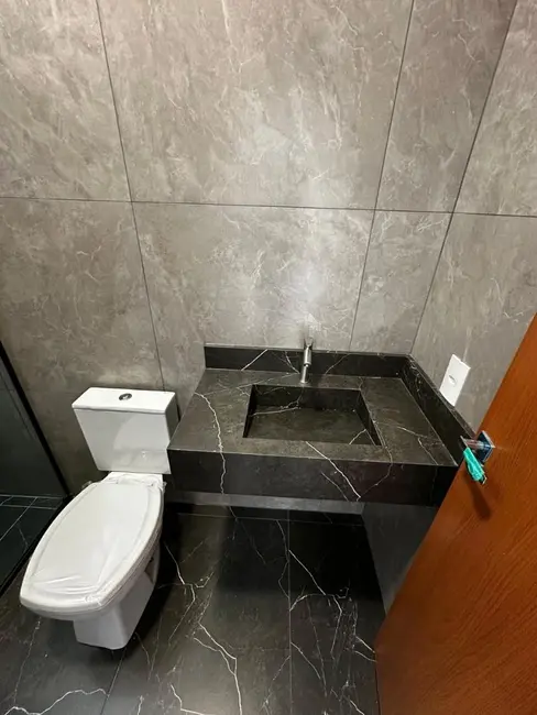 Foto 8 de Casa com 2 quartos à venda, 125m2 em Esmeralda, Cascavel - PR