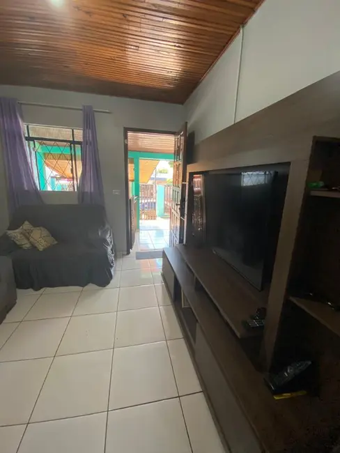 Foto 4 de Casa com 4 quartos à venda, 366m2 em Santa Cruz, Cascavel - PR
