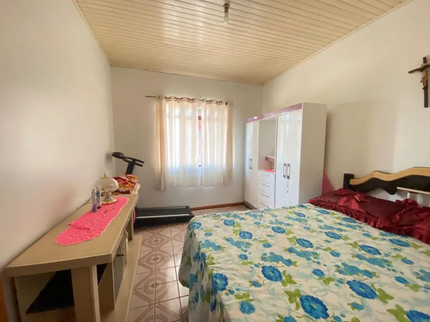 Foto 9 de Casa com 3 quartos à venda, 585m2 em Santa Cruz, Cascavel - PR