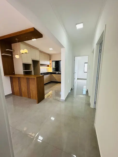 Casa com 3 quartos à venda, 150m2 em Cascavel - PR - imagem 6 Foto 6 de Casa com 3 quartos à venda, 150m2 em Cascavel - PR