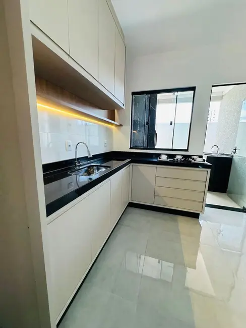 Casa com 3 quartos à venda, 150m2 em Cascavel - PR - imagem 7 Foto 7 de Casa com 3 quartos à venda, 150m2 em Cascavel - PR