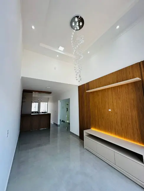 Casa com 3 quartos à venda, 150m2 em Cascavel - PR - imagem 4 Foto 4 de Casa com 3 quartos à venda, 150m2 em Cascavel - PR